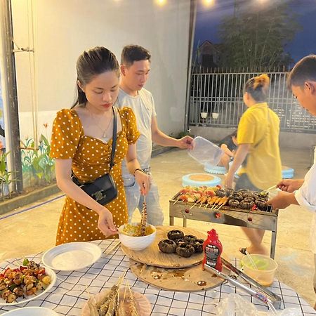 Tina Homestay Da Nang Buitenkant foto